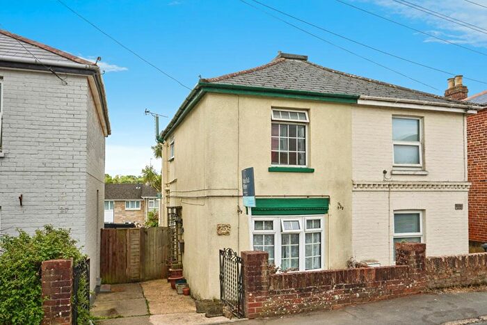2 Bedroom Semi-Detached House For Sale In Bettesworth Road, Ryde, Isle Of Wight, PO33