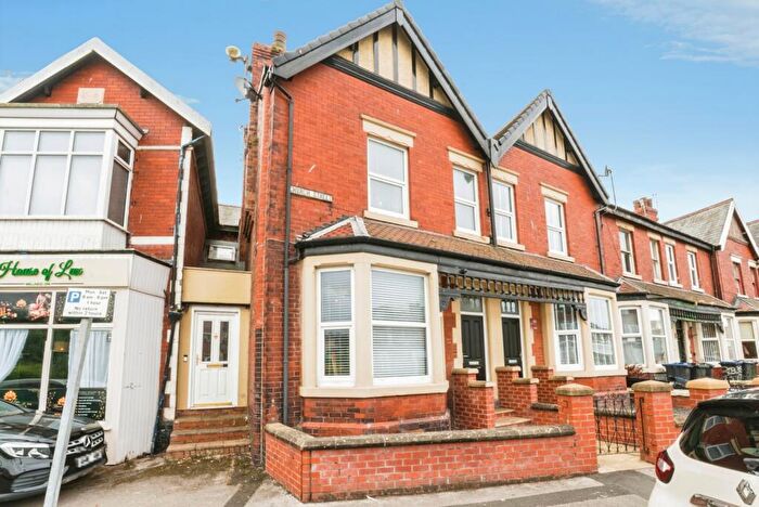 4 Bedroom Semi Detached House For Sale In Church Street, Blackpool, Lancashire, FY1