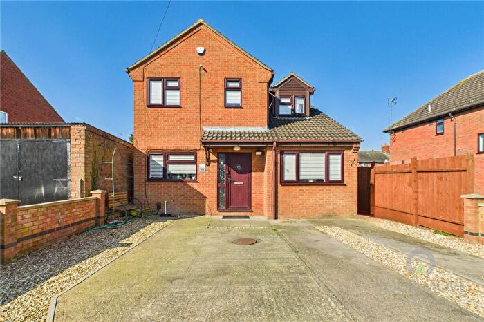 5 Bedroom Detached House For Sale In Chichele Street, Higham Ferrers, Rushden, Northamptonshire, NN10