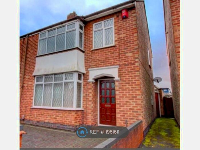 3 Bedroom Semi-Detached House To Rent In Gleneagles Road, Coventry, CV2