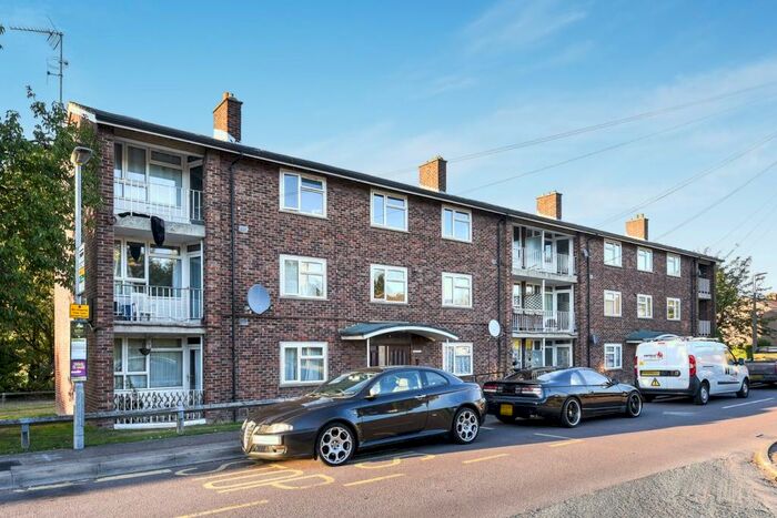 1 Bedroom Flat To Rent In Icknield Walk, Royston, SG8