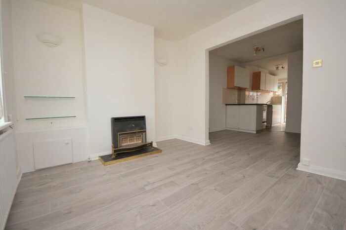 2 Bedroom House To Rent In Havelock Street, Kettering, NN16