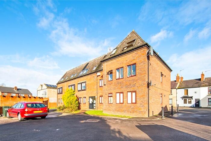1 Bedroom Flat For Sale In Tollgate House, Bicester, OX26