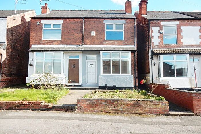 2 Bedroom Semi-Detached House To Rent In Burgass Road, Thorneywood, Nottingham, NG3