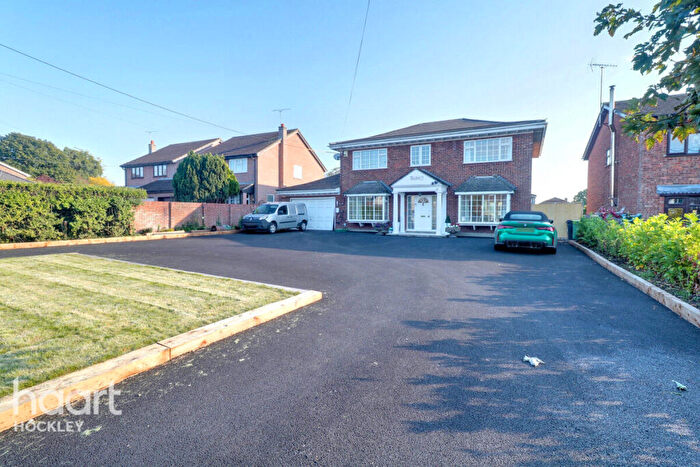 4 Bedroom Detached House For Sale In Lower Road, Hockley, SS5