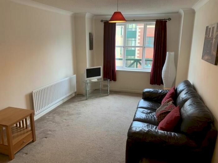 1 Bedroom Flat To Rent In Silvermills, Edinburgh, EH3