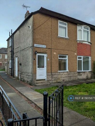 3 Bedroom Flat To Rent In Lammermoor Avenue, Glasgow, G52