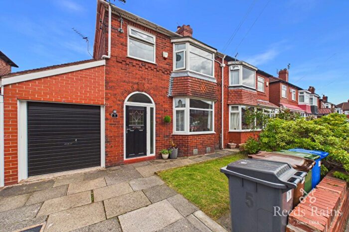 3 Bedroom Semi Detached House To Rent In Manton Avenue, Denton, Manchester, M34