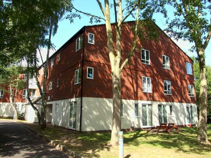 1 Bedroom Flat To Rent In Mount Pleasant, Mount Lane, Bracknell, Berkshire, RG12