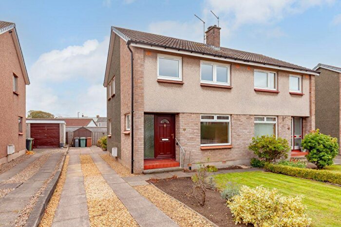 3 Bedroom Semi Detached House For Sale In Maitland Road, Kirkliston, EH29