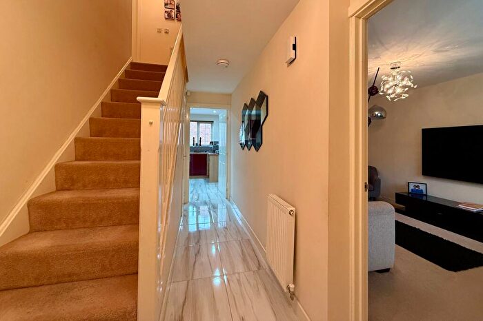 4 Bedroom Detached House For Sale In Moulton Road, Hamilton, LE5