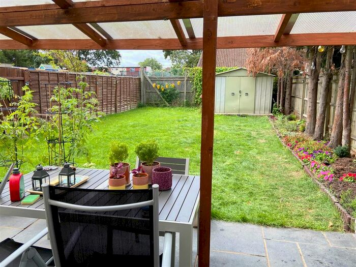 3 Bedroom Property To Rent In Norbury Avenue, Thornton Heath, CR7