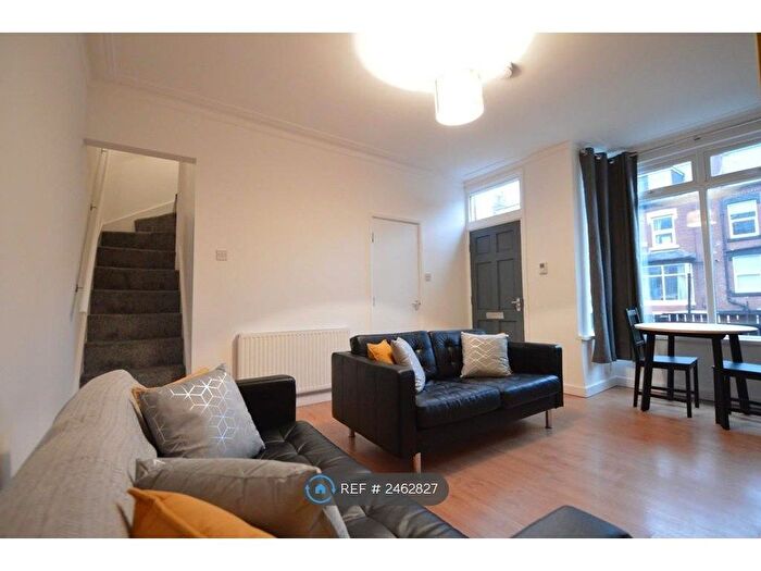 3 Bedroom Terraced House To Rent In Trelawn Avenue, Leeds, LS6
