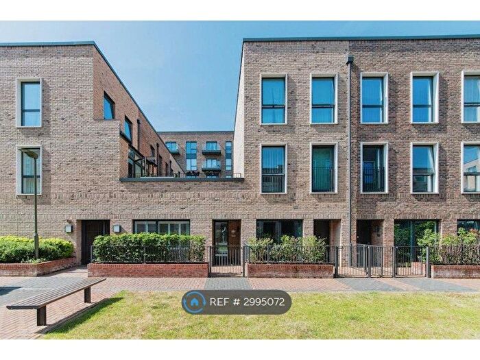 1 Bedroom Flat To Rent In Colindale Gardens, London, NW9
