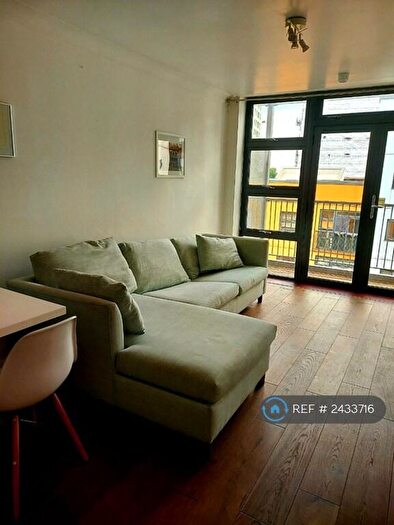 1 Bedroom Flat To Rent In Maltings Close, London, E3