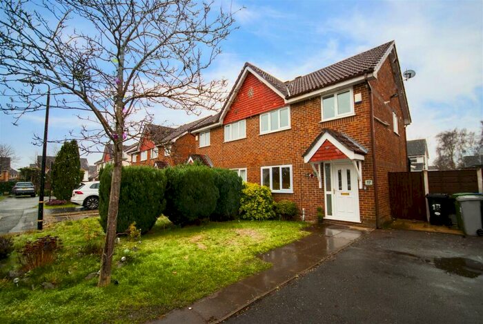 3 Bedroom House To Rent In Allgreave Close, Sale, M33