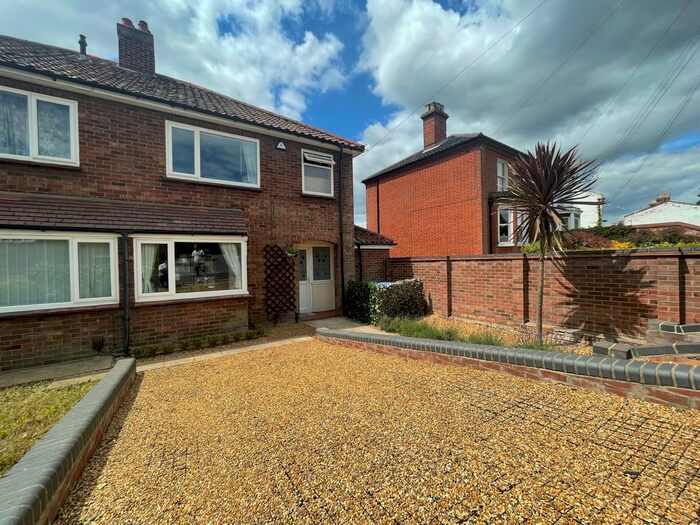 3 Bedroom Property To Rent In Aylsham Road, Norwich, NR3