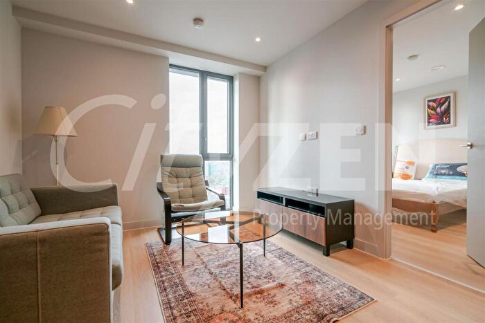 1 Bedroom Flat To Rent In Waterhouse Gardens, Dutton Street, Manchester, M3