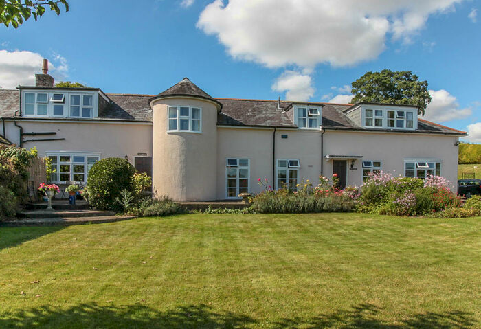 3 Bedroom Barn Conversion For Sale In Longstock, Stockbridge, Hampshire, SO20