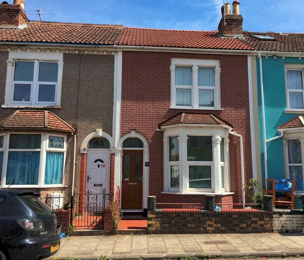 2 Bedroom Terraced House To Rent In Roseberry Park, Bristol, BS5