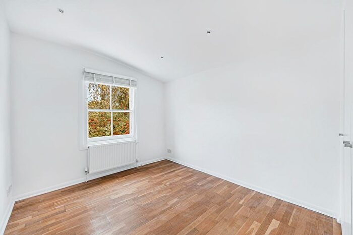 4 Bedroom Terraced House To Rent In Duke Road, London, W4