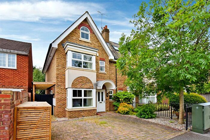 4 Bedroom Semi-Detached House To Rent In Springfield Road, Windsor, Berkshire, SL4