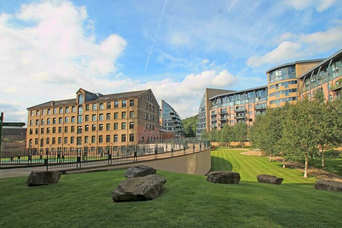 1 Bedroom Flat To Rent In Salts Mill Road, Shipley, Bradford, BD17
