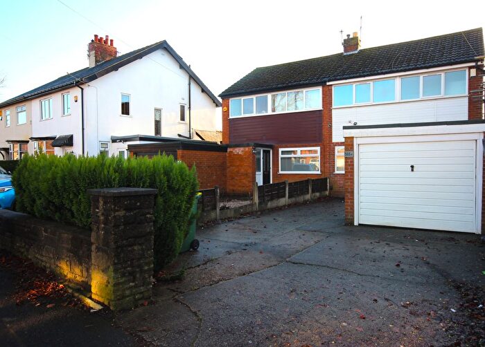 3 Bedroom Semi-Detached House To Rent In Watling Street Road, Fulwood, Preston, PR2