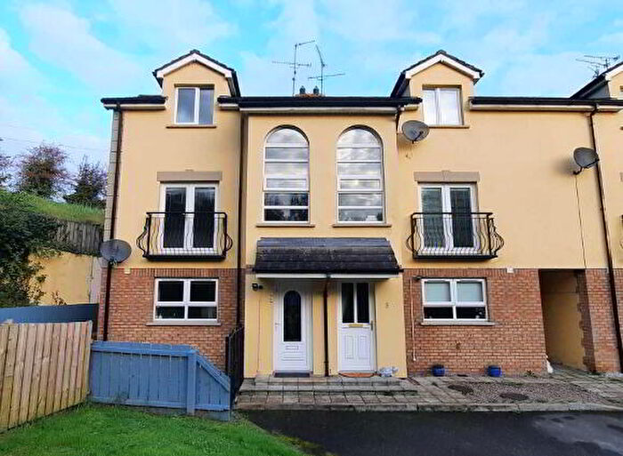 4 Bedroom TownHouse For Sale In Whitebridge Park, Derry, Londonderry, BT48