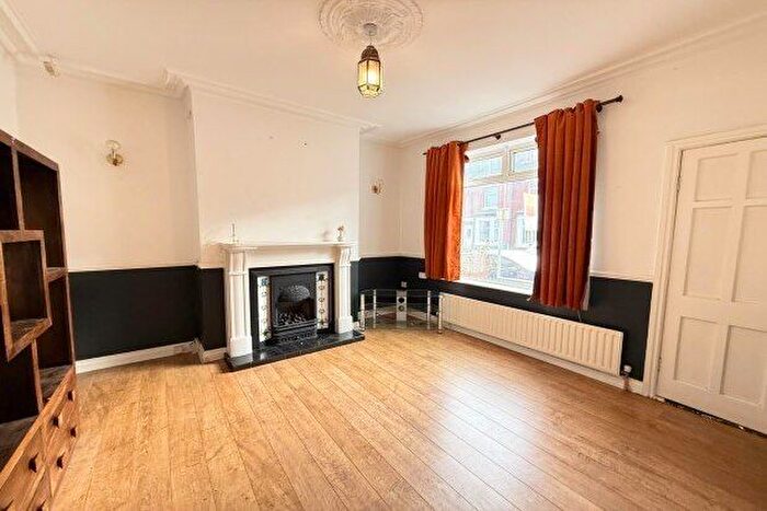 3 Bedroom Property To Rent In Cambridge Street, Normanton, WF6