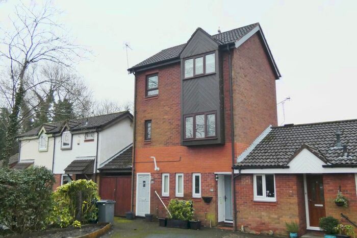 2 Bedroom Flat To Rent In Bloomfield Grange, Penwortham, Preston, PR1