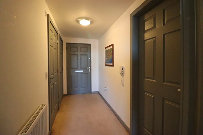 1 Bedroom Flat To Rent In John Muir Way, Motherwell, ML1