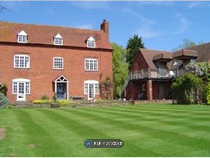 1 Bedroom Flat To Rent In Dormston Lane, Inkberrow, Worcester, WR7