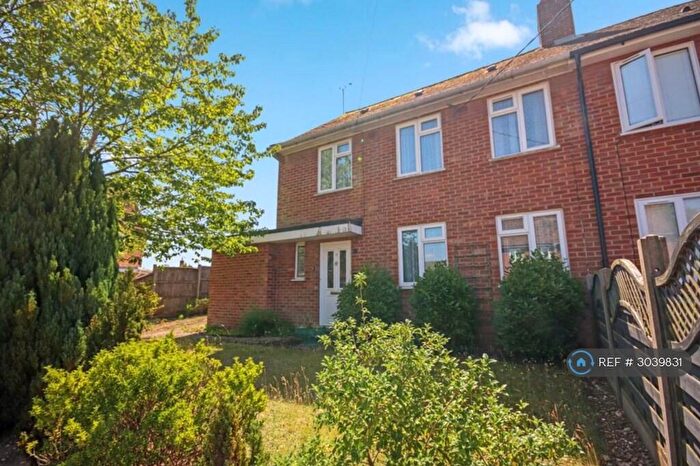 4 Bedroom Semi-Detached House To Rent In Church Avenue, Thetford, IP24