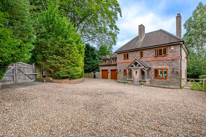 4 Bedroom Detached House For Sale In Duddleswell, Uckfield, TN22