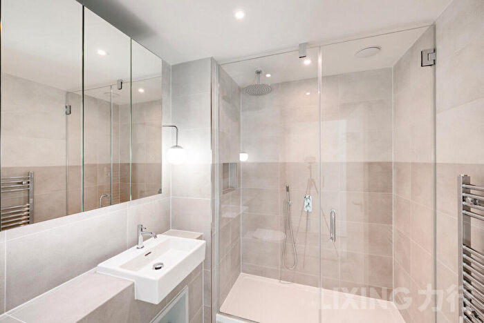 2 Bedroom Apartment To Rent In Menara Point, Twlevetrees Park, E16