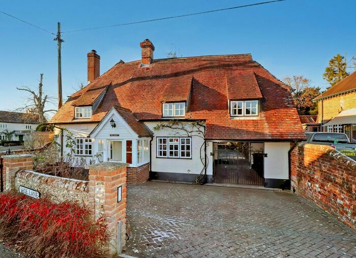 4 Bedroom Detached House For Sale In Shoe Lane, Exton, SO32