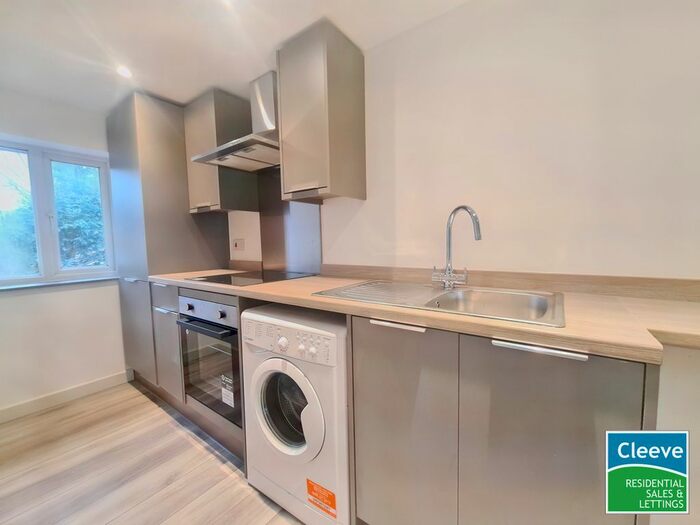 1 Bedroom Flat To Rent In Deacons Place, Bishops Cleeve, Cheltenham, GL52