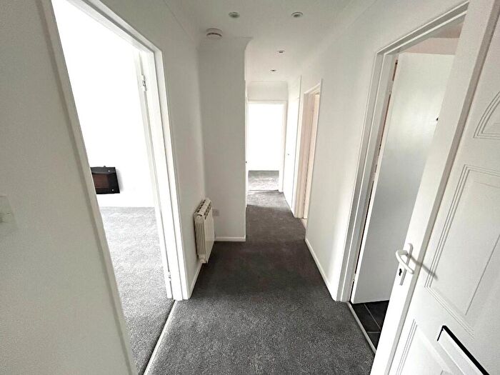 2 Bedroom Apartment To Rent In Shorncliffe Road, Folkestone, Kent, CT20