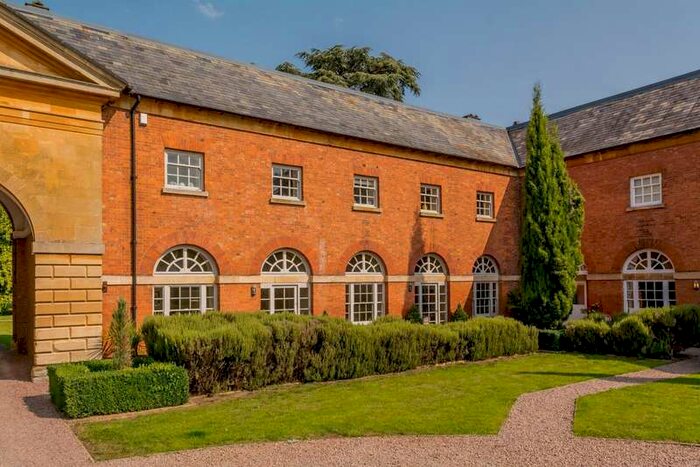 4 Bedroom Property For Sale In Croome D'abitot, Severn Stoke, Worcestershire, WR8