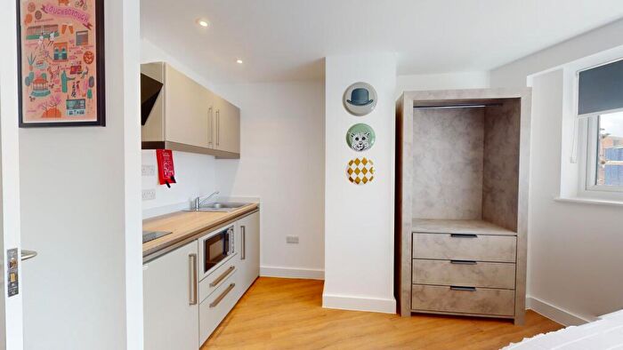 1 Bedroom House To Rent In Lemyngton Street, Loughborough, LE11