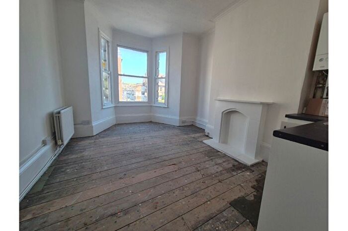 1 Bedroom Flat To Rent In Addington Road, Thanet, Margate, CT9