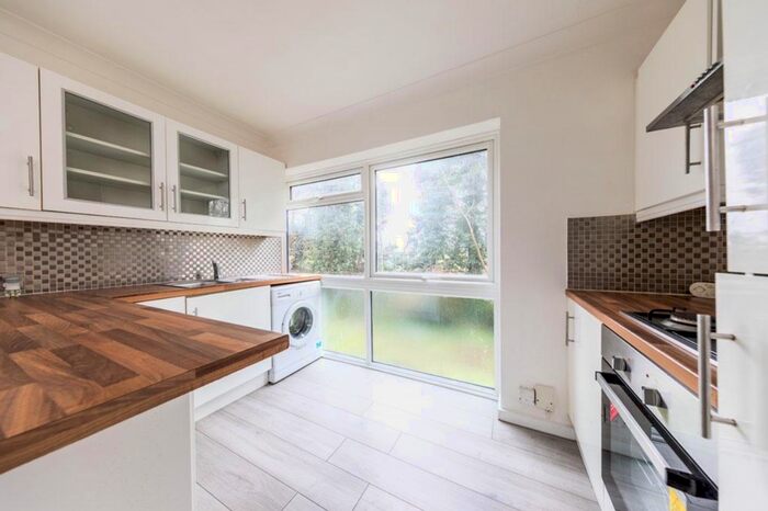 1 Bedroom Flat To Rent In Hungerdown, London, E4