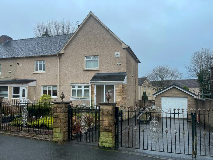 3 Bedroom Terraced House To Rent In South Commonhead Avenue, Airdrie, North Lanarkshire, ML6