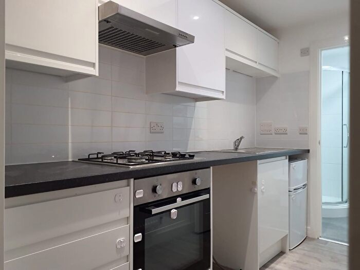 1 Bedroom Flat To Rent In Oxford Road, Reading, RG30