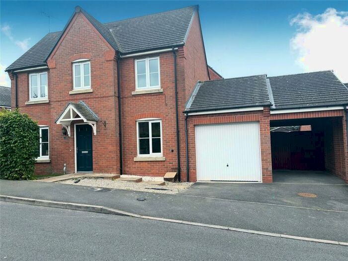 4 Bedroom Link Detached House To Rent In Newman Drive, Church Gresley, Swadlincote, Derbyshire, DE11