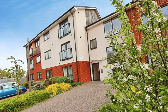 1 Bedroom Flat For Sale In The Foundry, Cooks Way, Hitchin, SG4
