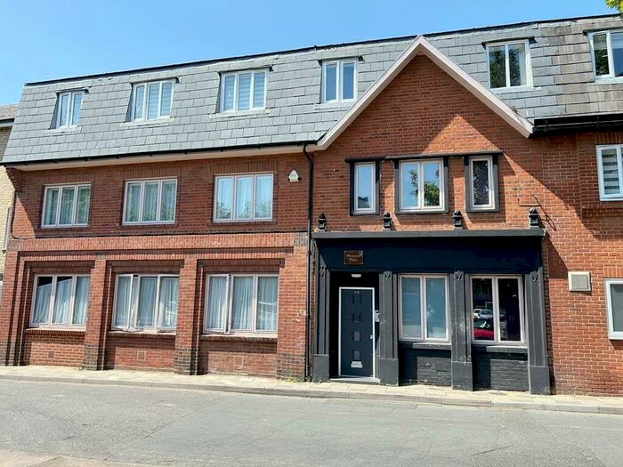 1 Bedroom Ground Flat To Rent In Foundation Street, Ipswich, Suffolk, IP4