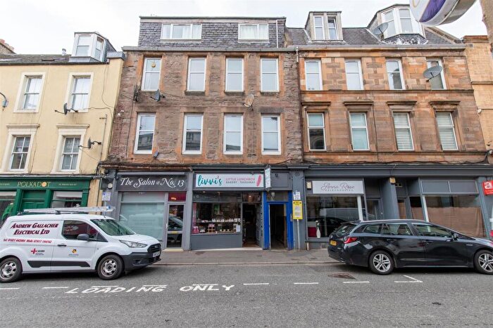 2 Bedroom Flat To Rent In Princes Street, Perth, PH2