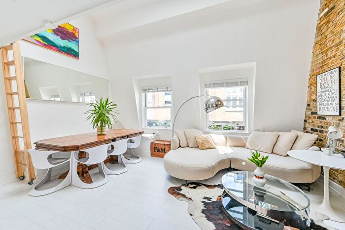1 Bedroom Flat For Sale In Archer Street, Soho, London, W1D